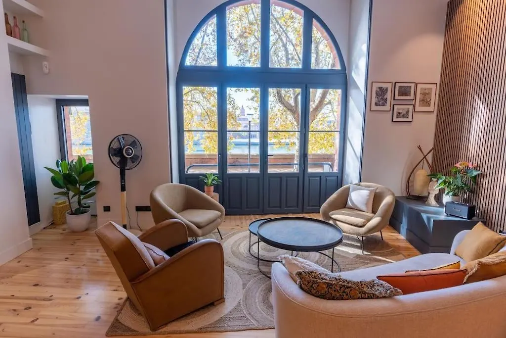 Le Lombard : Panorama Sur La Garonne location